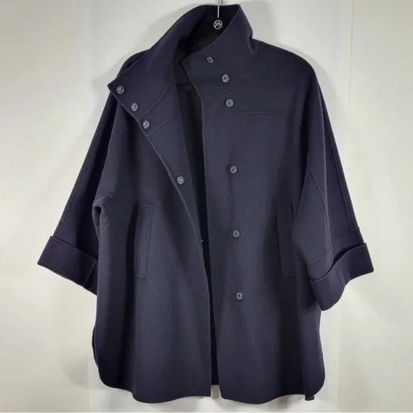 Weekend Maxmara wool coat. - Picture 2 of 8